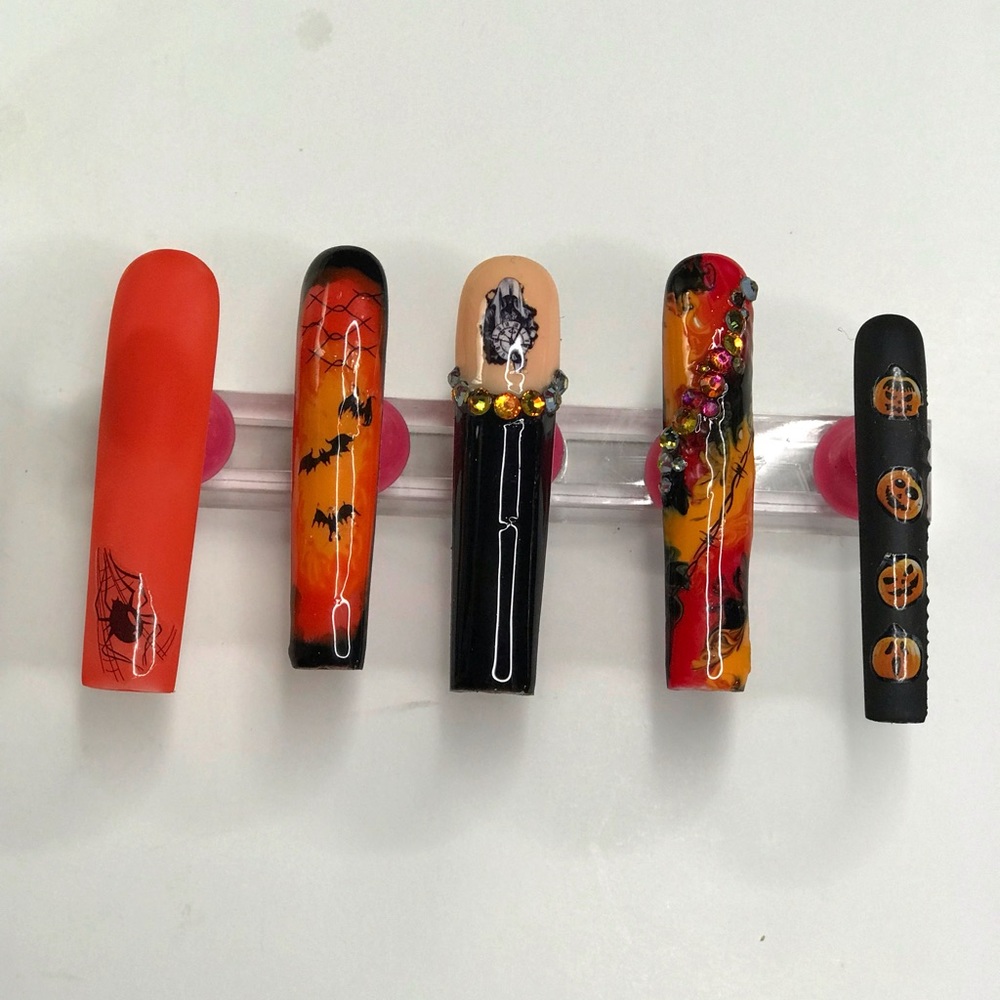 ‘When the Sun Goes Down’|Halloween Handmade Acrylic Nails|Luxury Press Ons/